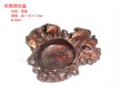 松鼠烟灰盅